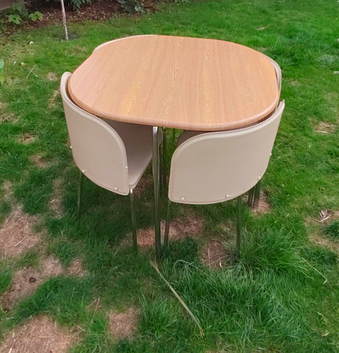 Argos dining table - table, effect